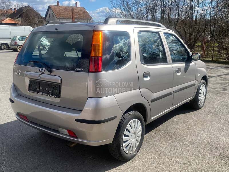 Subaru Justy 