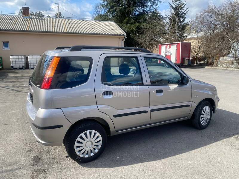 Subaru Justy 