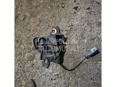 Brava haube za Škoda Octavia od 1996. do 2004. god.