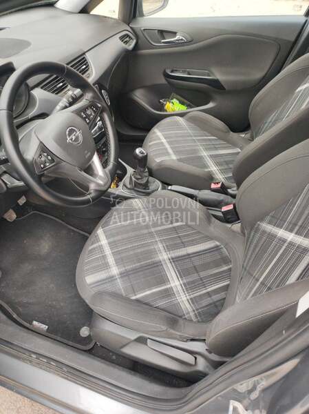 Opel Corsa E 1.4 tng