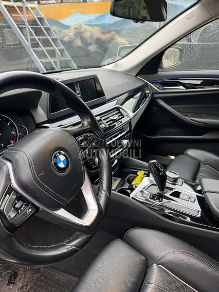 BMW 520 