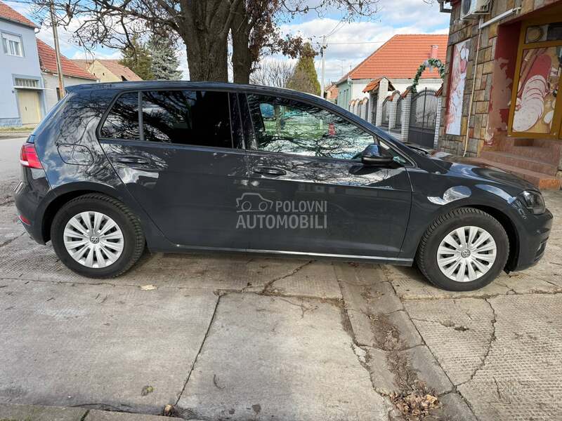Volkswagen Golf 7 