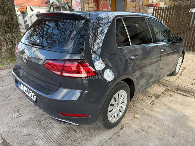 Volkswagen Golf 7 