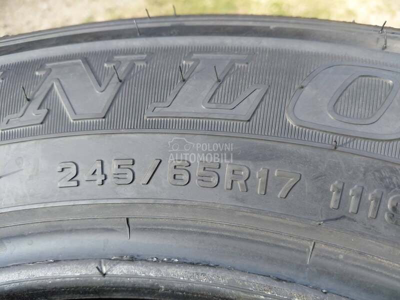 Dunlop 245/65 R17 Letnja