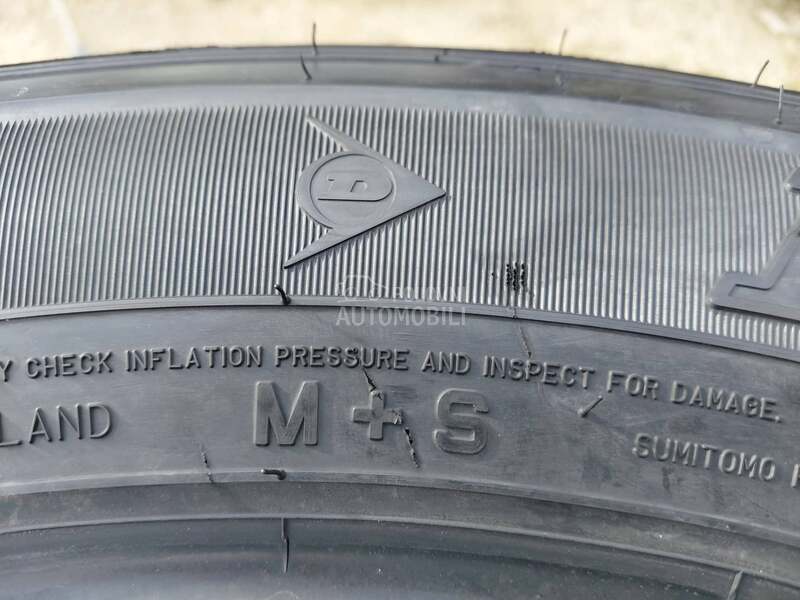Dunlop 245/65 R17 Letnja