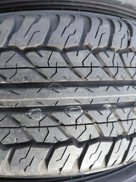 Dunlop 245/65 R17 Letnja