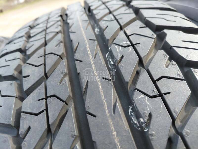 Dunlop 245/65 R17 Letnja