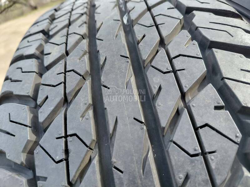 Dunlop 245/65 R17 Letnja