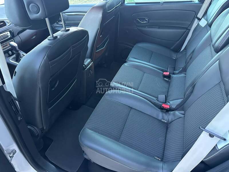 Renault Scenic CH B O S E