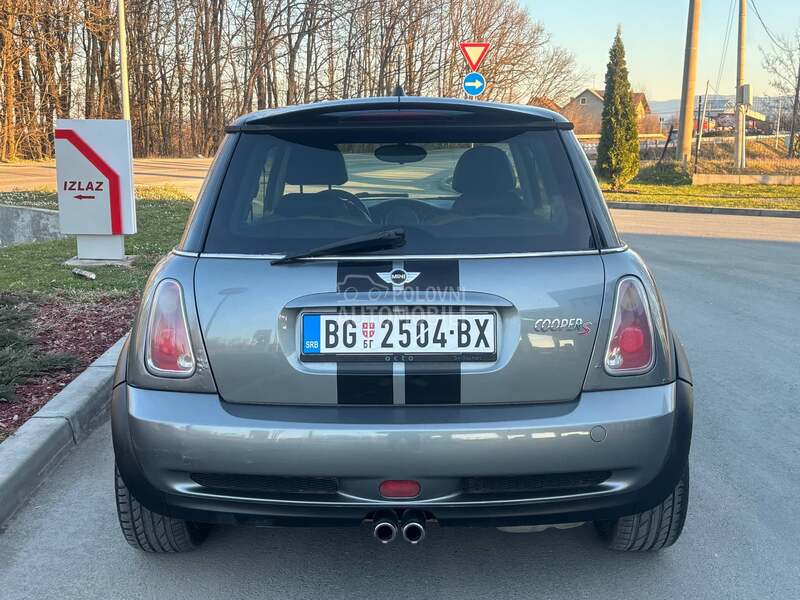 MINI Cooper S 1.6