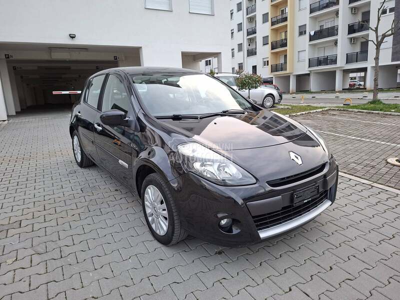 Renault Clio 1.2i /CH/