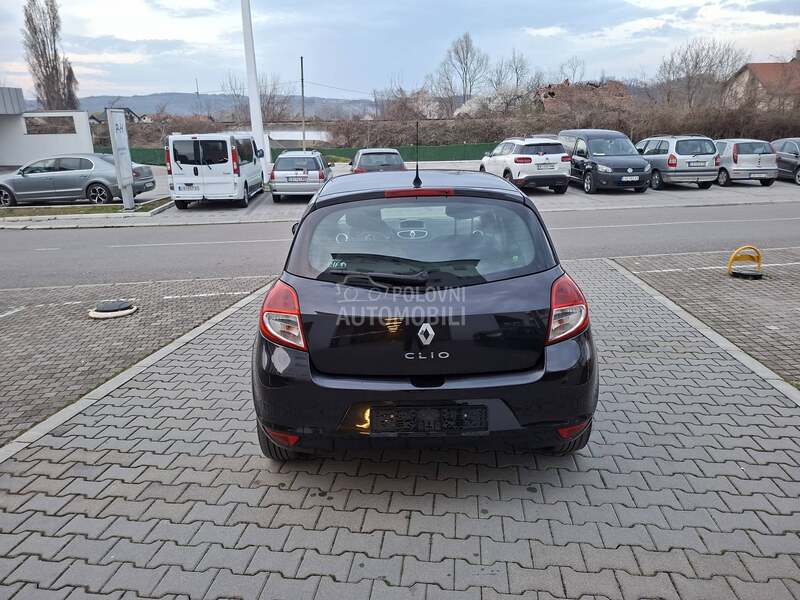 Renault Clio 1.2i /CH/