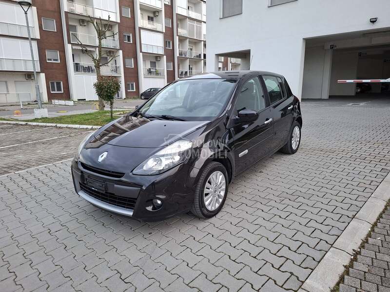 Renault Clio 1.2i /CH/