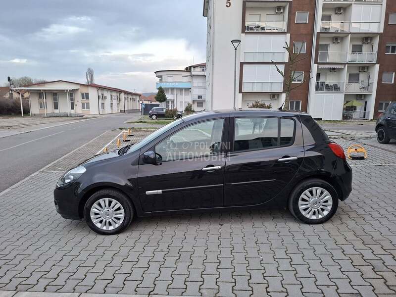 Renault Clio 1.2i /CH/
