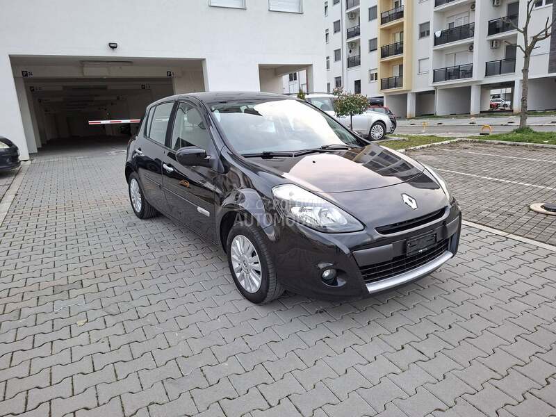 Renault Clio 1.2i /CH/