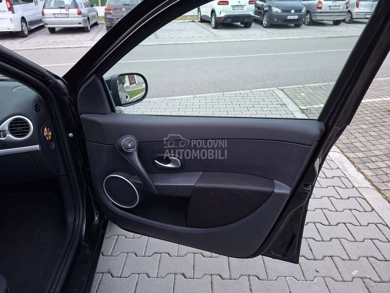 Renault Clio 1.2i /CH/