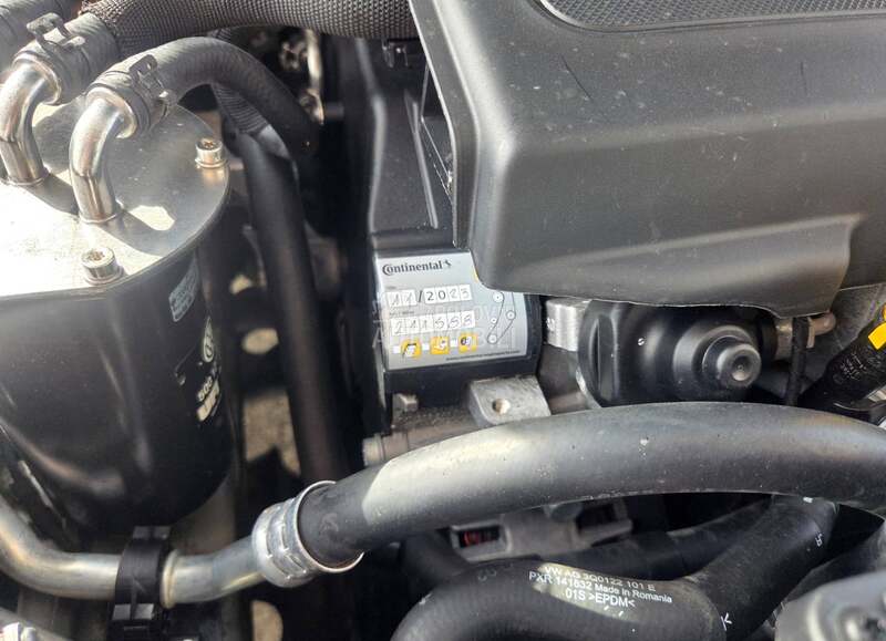 Volkswagen Passat B8 2.0 TDI / Virt/