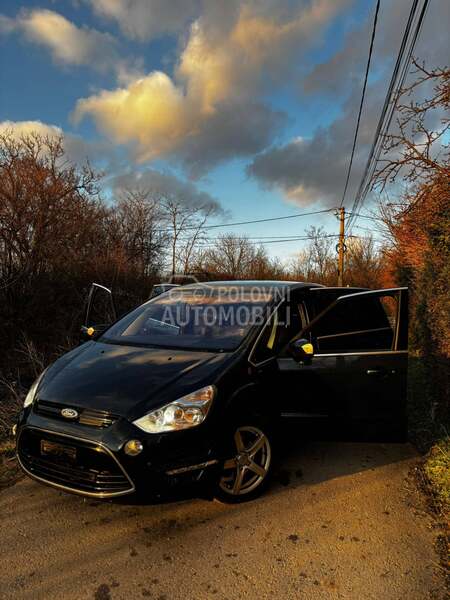 Ford S-Max 