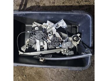 Podizači stakala za Škoda Octavia od 1996. do 2004. god.