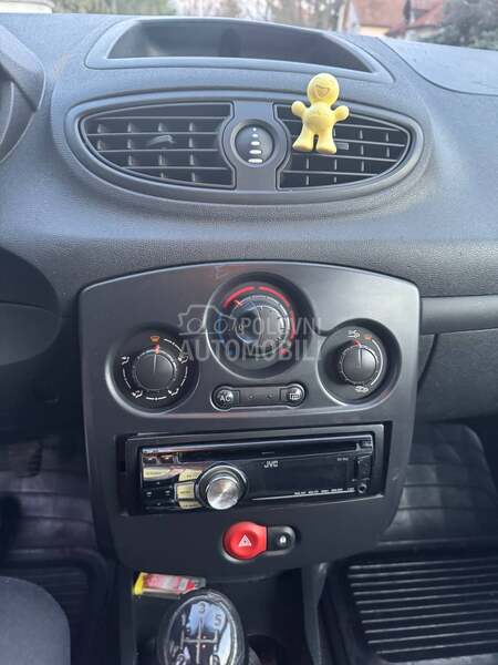 Renault Clio 1.5 DCI