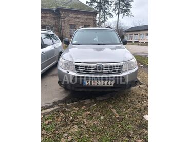 Subaru Forester 2.0x 4wd 5mtd/r