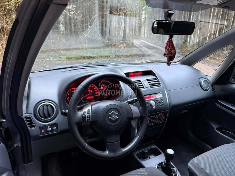 Suzuki SX4 