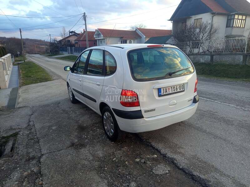 Renault Scenic 