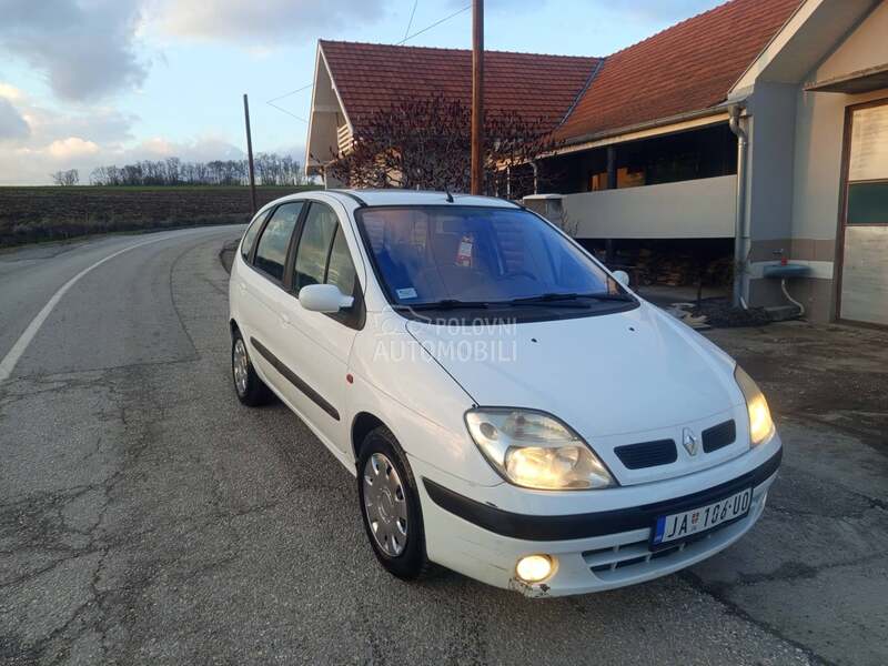 Renault Scenic 