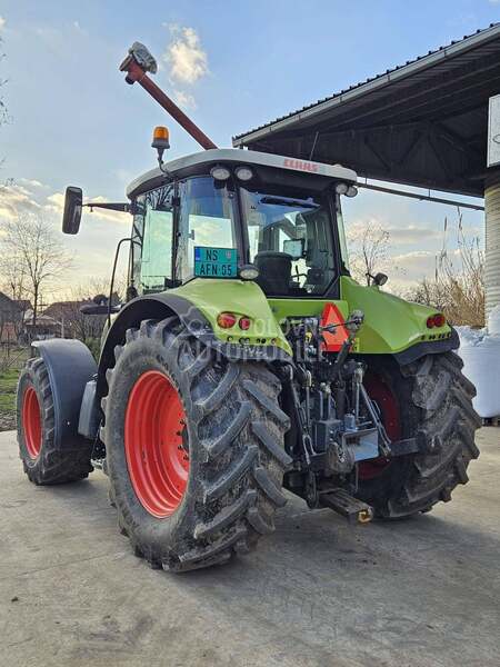 Claas ARION 630