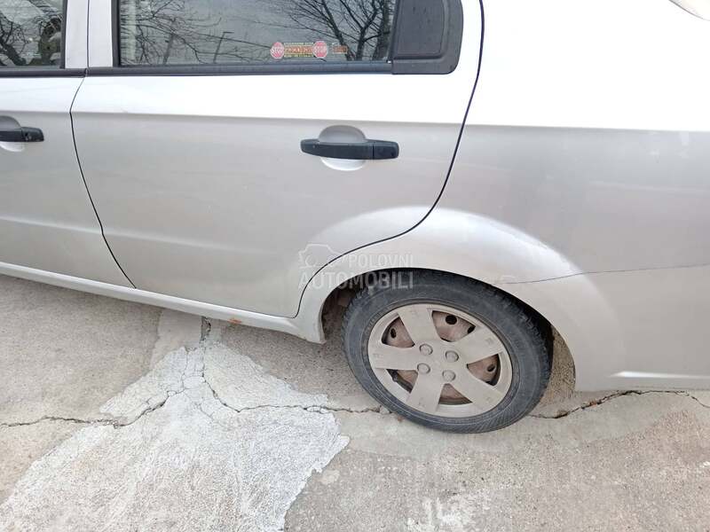 Chevrolet Aveo 