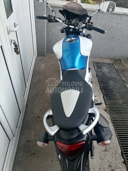 Suzuki gladius 650