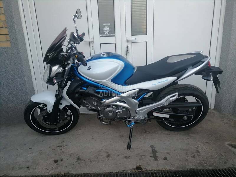 Suzuki gladius 650