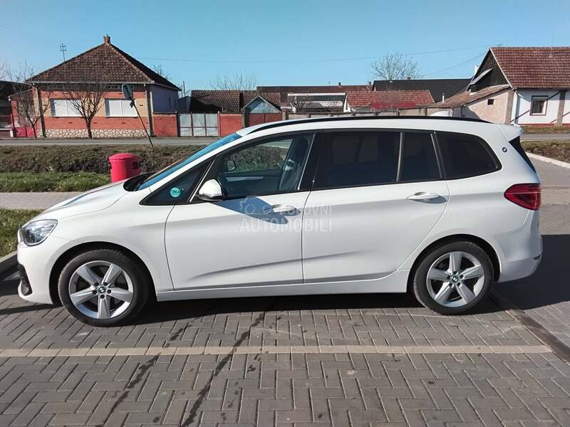 BMW 218 218d x drive