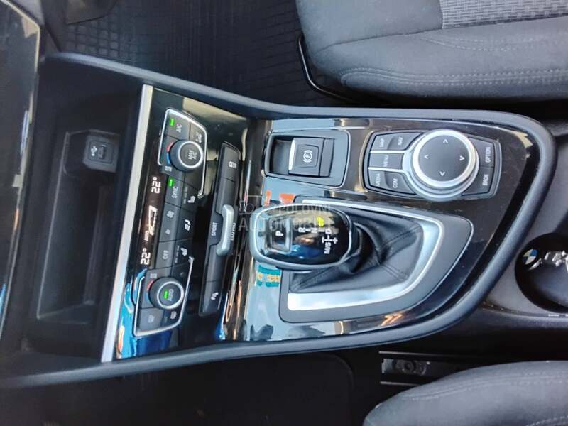 BMW 218 218d x drive