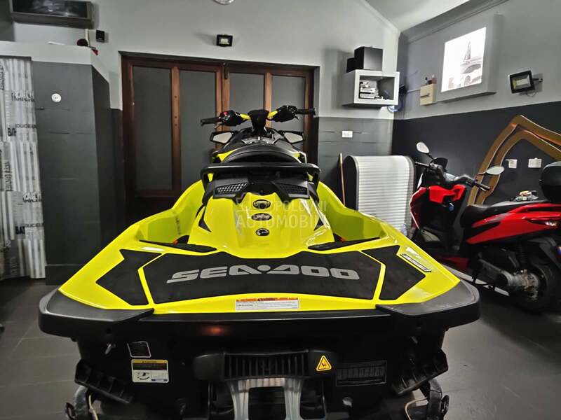 Sea-Doo RXP X 300 RS