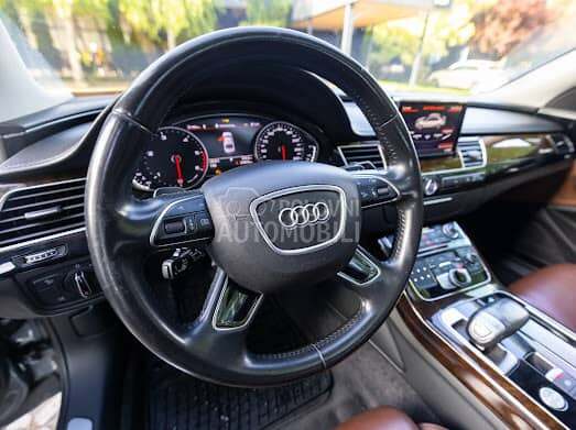 Audi A8 3.0