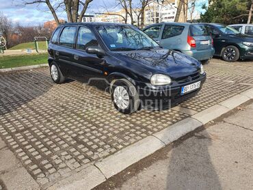 Opel Corsa B 