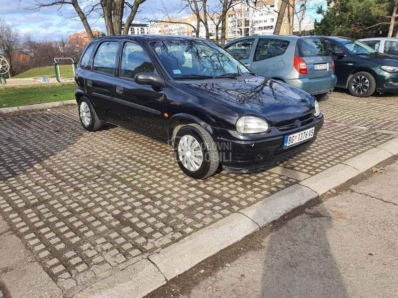 Opel Corsa B 