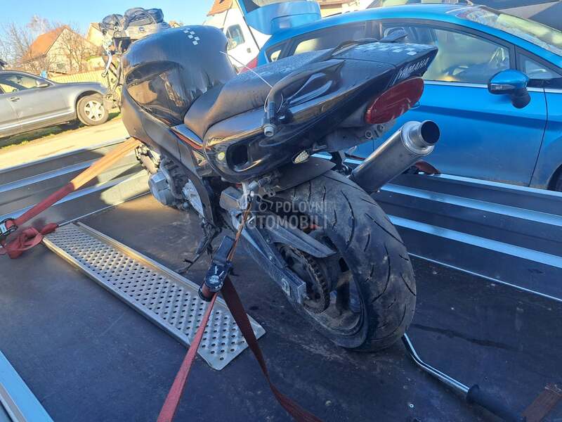 Yamaha thundercat 600 delovi