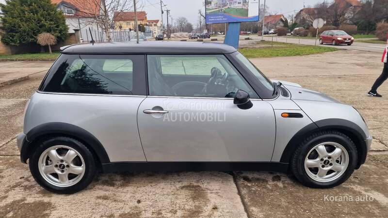 MINI Cooper 1.6
