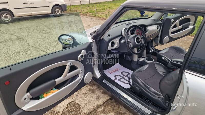 MINI Cooper 1.6