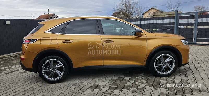 Citroen DS7 