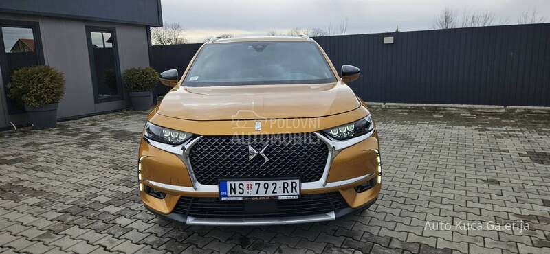 Citroen DS7 