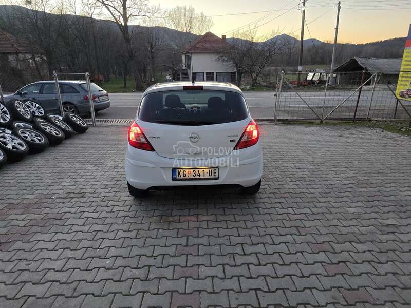 Opel Corsa D 