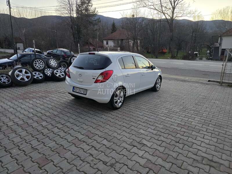 Opel Corsa D 