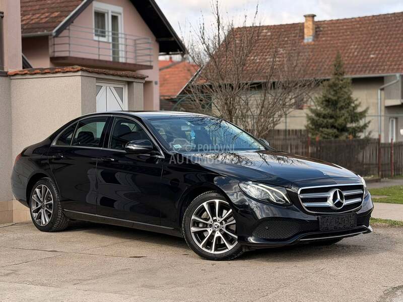 Mercedes Benz E 220 4 matic