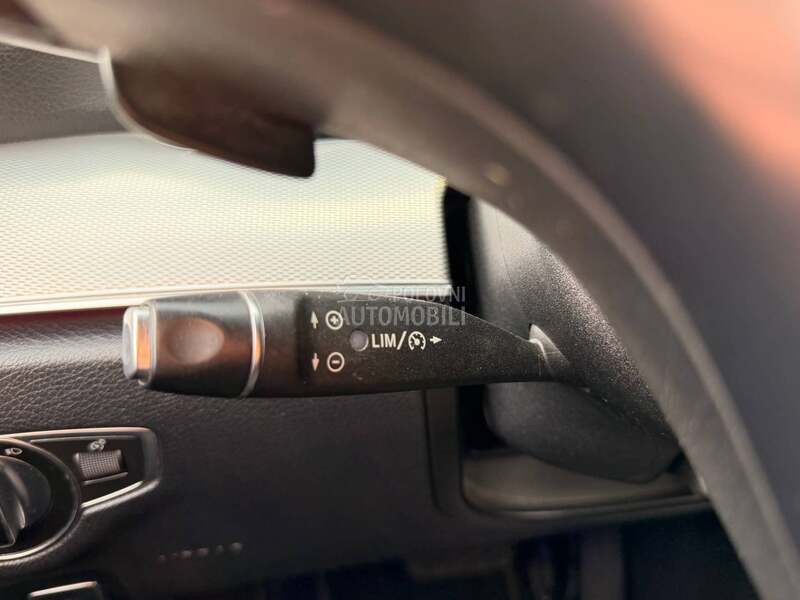 Mercedes Benz E 220 4 matic