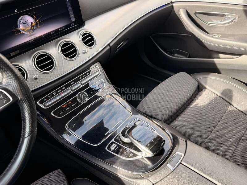 Mercedes Benz E 220 4 matic