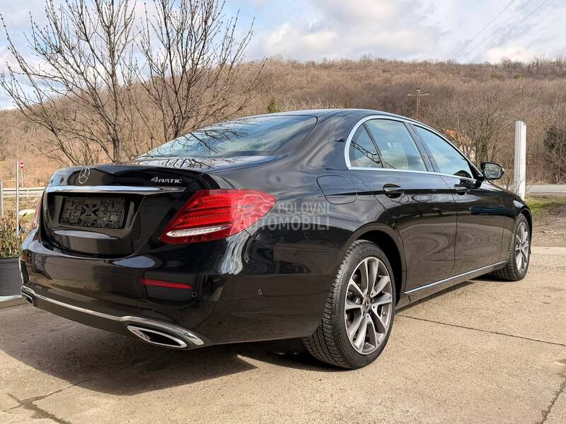 Mercedes Benz E 220 4 matic