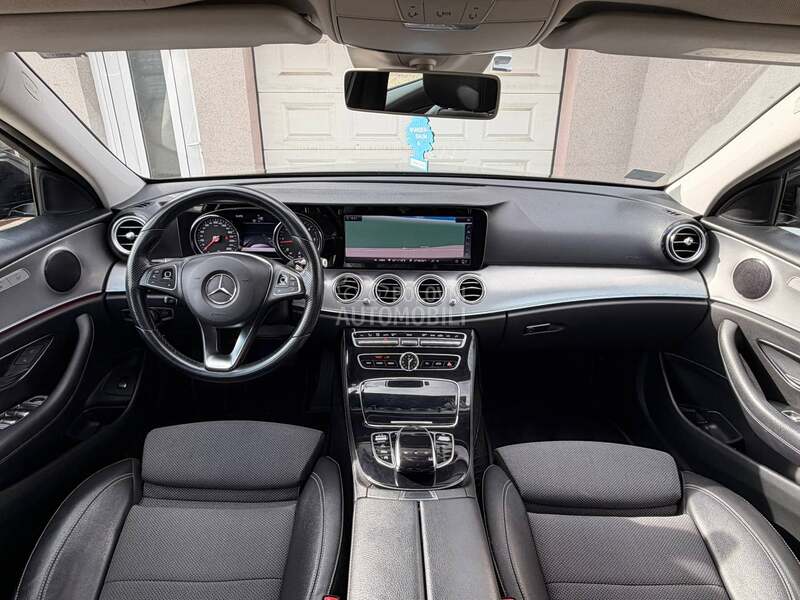 Mercedes Benz E 220 4 matic